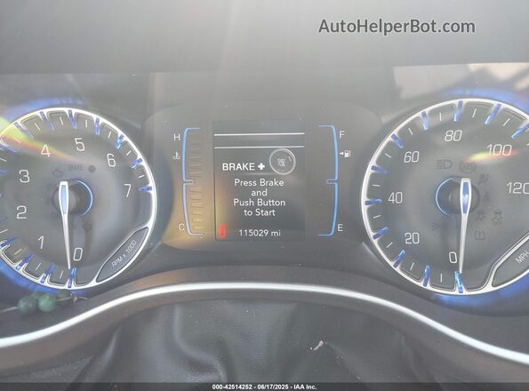 2C4RC1DG8HR796784 2017 CHRYSLER PACIFICA Серый Вид задних сидений
