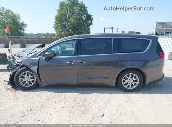 2C4RC1DG8HR796784 2017 CHRYSLER PACIFICA Серый Вид задней части салона