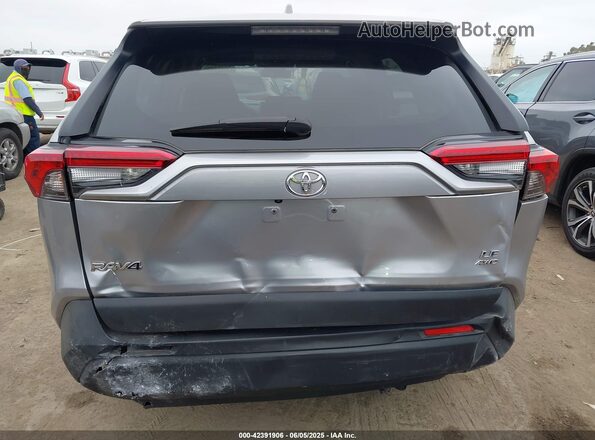 2T3F1RFV0RC460994 2024 TOYOTA LE Silver Դիմացի տեսք