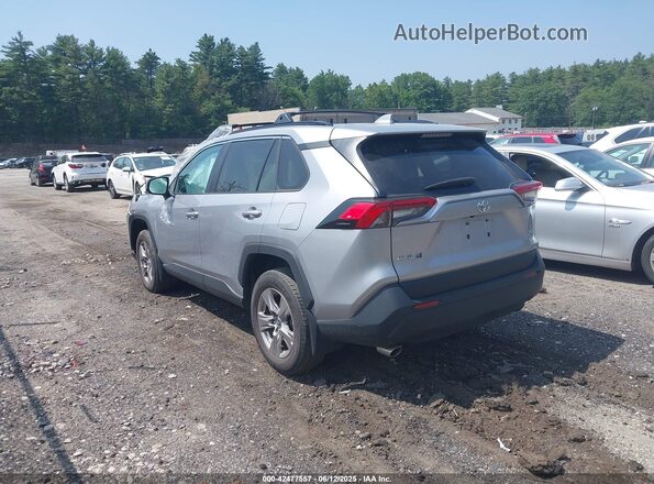 2T3P1RFV0PC336919 2023 TOYOTA LE Silver Задня ліва чверть