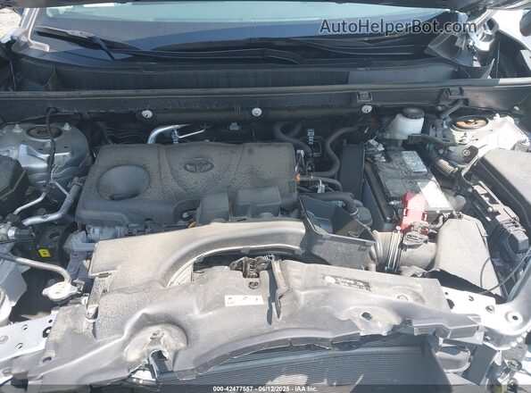 2T3P1RFV0PC336919 2023 TOYOTA LE Silver Вид ззаду
