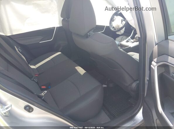 2T3P1RFV0PC336919 2023 TOYOTA LE Silver Вид наклейки з VIN-кодом