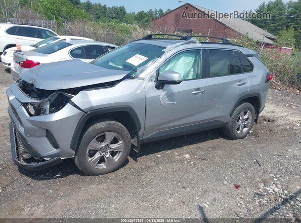 2T3P1RFV0PC336919 2023 TOYOTA LE Silver 