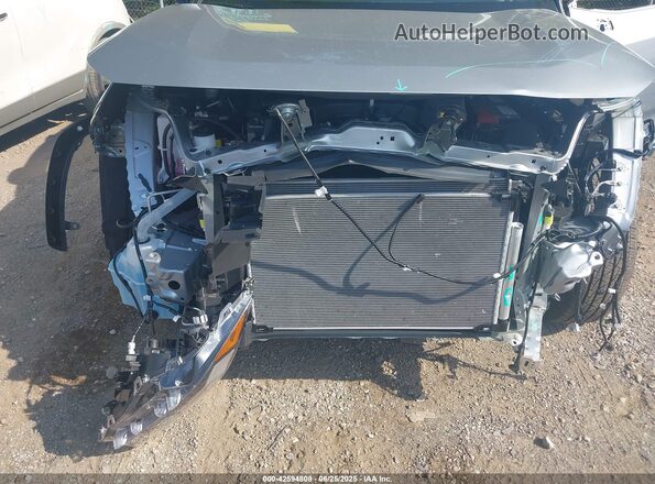 2T3P1RFV8SW537216 2025 TOYOTA LE Серый Вид спереди