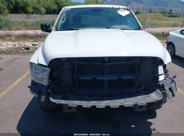 3C6JR6DG5LG202893 2020 RAM 1500 CLASSIC White Rear interior view