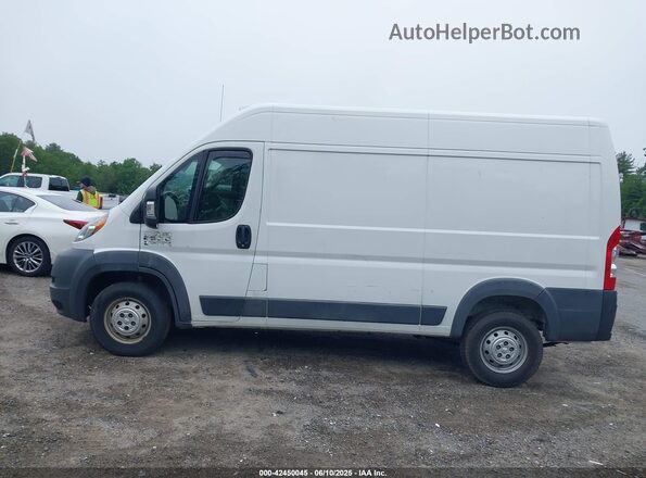 3C6TRVCG7JE147926 2018 RAM PROMASTER 2500 White 
