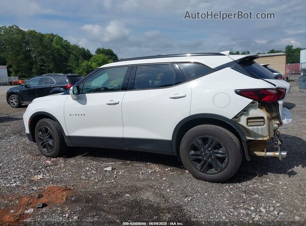 3GNKBCRSXMS518468 2021 CHEVROLET BLAZER Белый Вид задней части салона