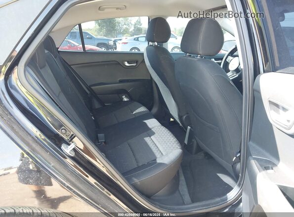3KPA24AD4LE328069 2020 KIA RIO Black VIN կոդի պիտակի տեսք