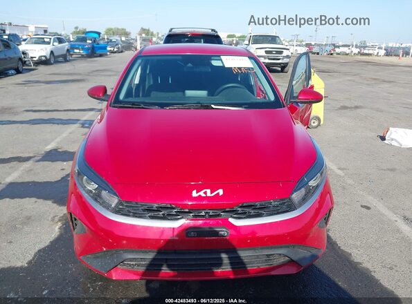 3KPF24AD6RE835781 2024 KIA FORTE Красный Вид щитка приборов