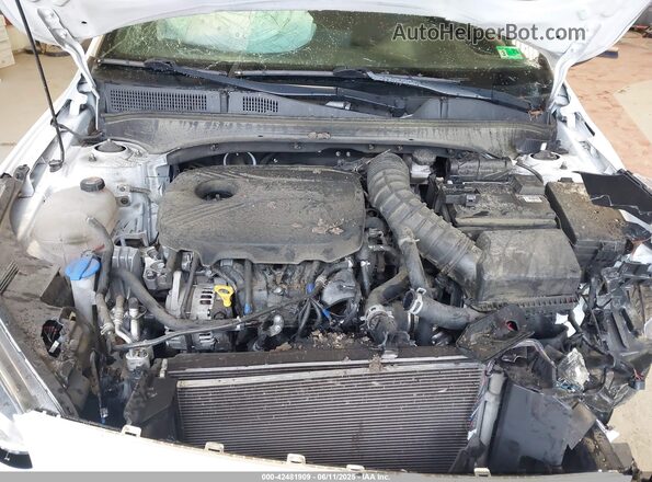 3KPF44AC2ME418099 2021 KIA FORTE White Вид ззаду