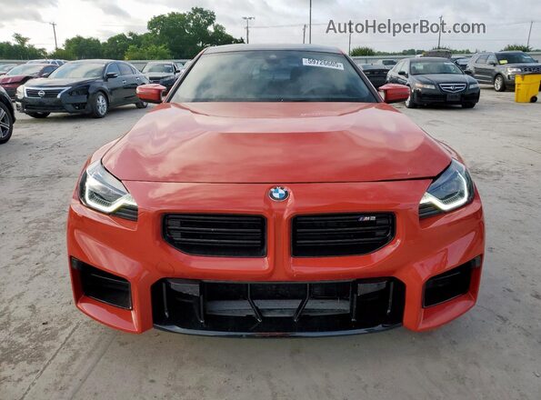 3MF13DM04P8D45073 2023 BMW M2 Red Widok z przodu