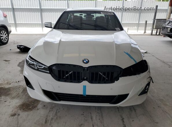 3MW69CW08S8F34104 2025 BMW OTHER White Front view