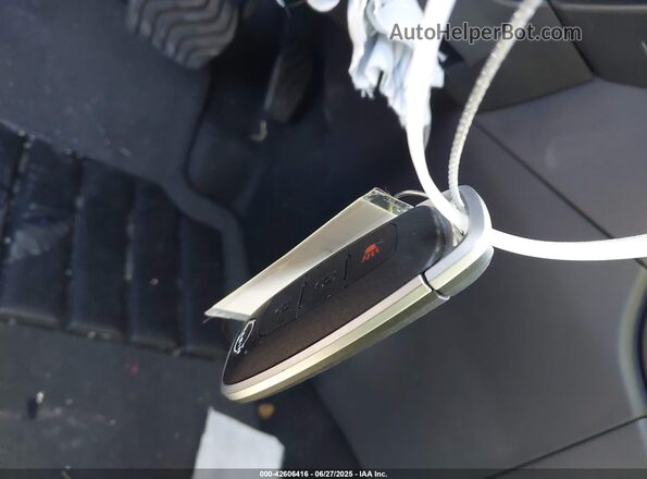3N1CP5BV4SL481376 2025 NISSAN KICKS PLAY Gray Widok deski rozdzielczej