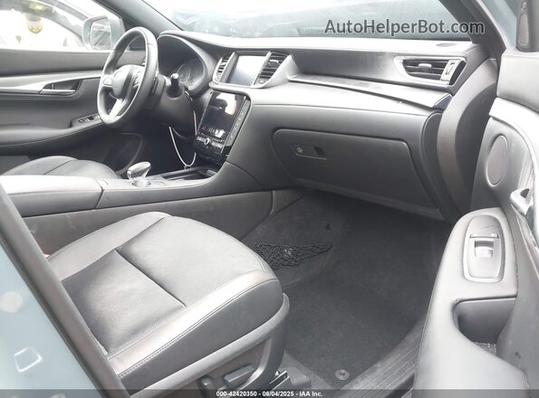3PCAJ5JR5PF124353 2023 INFINITI QX55 Light Blue Вид салона спереди