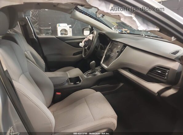 4S3BWAB67L3016228 2020 SUBARU LEGACY Silver Widok wnętrza z przodu
