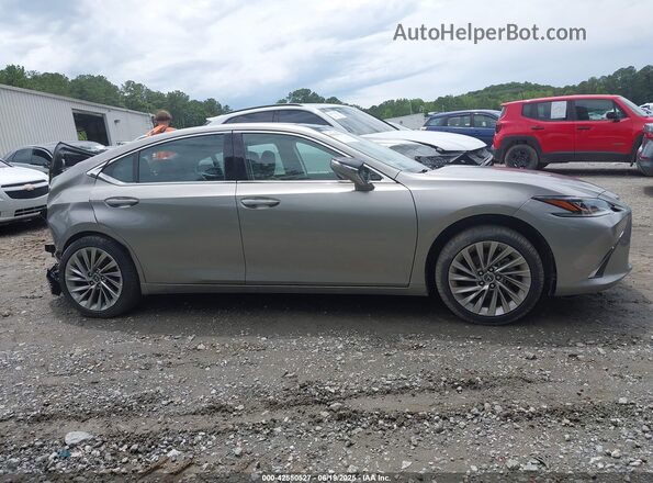 58AFZ1B13MU108112 2021 LEXUS ES Tan Vista interior trasera