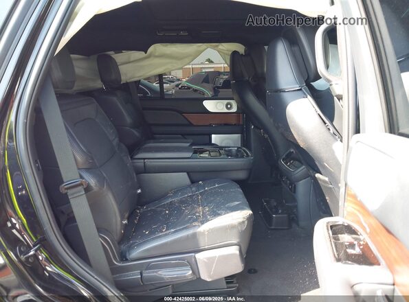 5LMJJ2LG2PEL13966 2023 LINCOLN NAVIGATOR Черный Вид наклейки с VIN-кодом