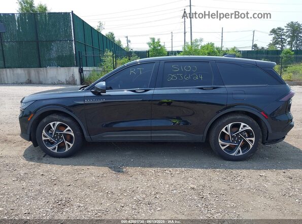 5LMPJ8JA9RJ790948 2024 LINCOLN NAUTILUS Черный Вид задней части салона