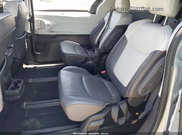 5TDDRKECXPS146290 2023 TOYOTA SIENNA Gray Вид наклейки з VIN-кодом