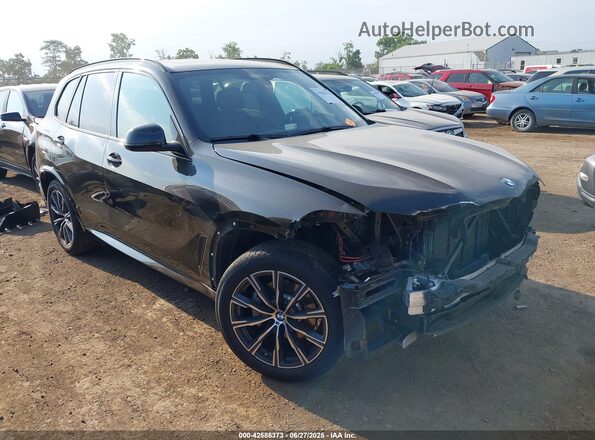 5UXCR6C01M9D92409 2021 BMW X5 Black Front right