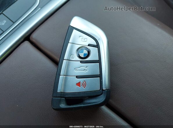 5UXCR6C01M9D92409 2021 BMW X5 Black Dashboard view