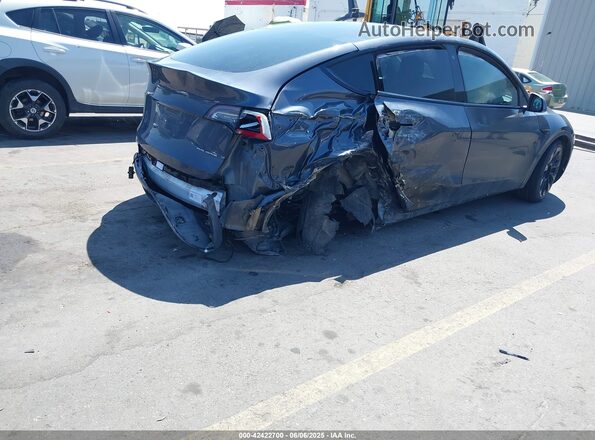 5YJYGDEF6LF000643 2020 TESLA MODEL Y Серый Задняя правая четверть