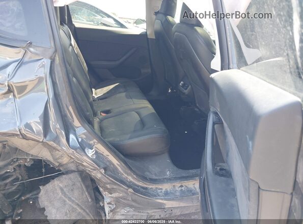 5YJYGDEF6LF000643 2020 TESLA MODEL Y Серый Вид наклейки с VIN-кодом