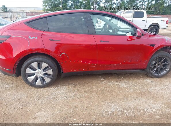 7SAYGDED0SA356020 2025 TESLA MODEL Y Red Vista interior de 360 grados