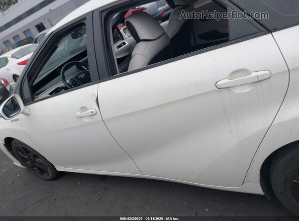JTDBVRBD4HA002984 2017 TOYOTA MIRAI White 