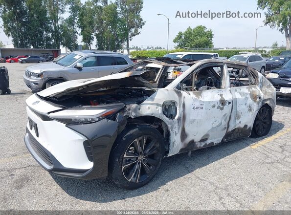 JTMAAAAA1RA033563 2024 TOYOTA LIMITED White Przód lewy