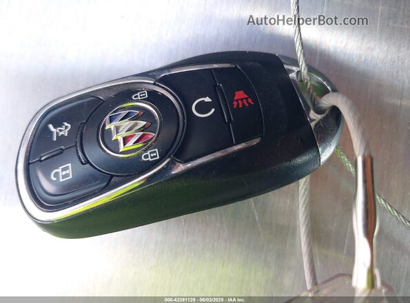 KL4MMDS21PB137761 2023 BUICK ENCORE Черный Вид панели приборов