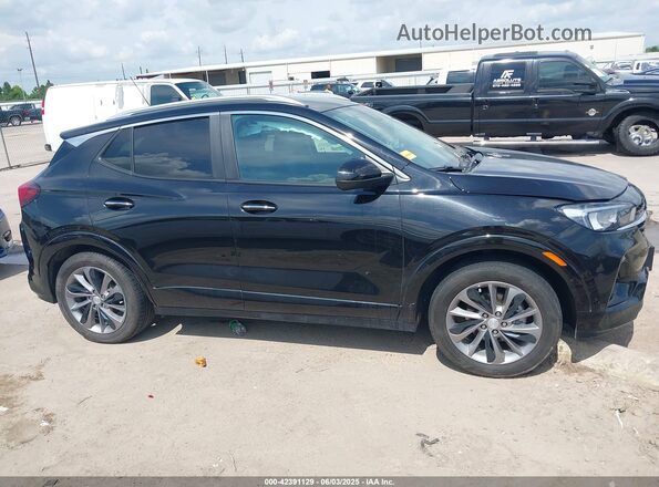 KL4MMDS21PB137761 2023 BUICK ENCORE Черный Вид задней части салона