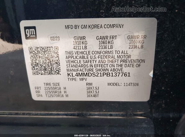 KL4MMDS21PB137761 2023 BUICK ENCORE Черный Вид подкапотного пространства