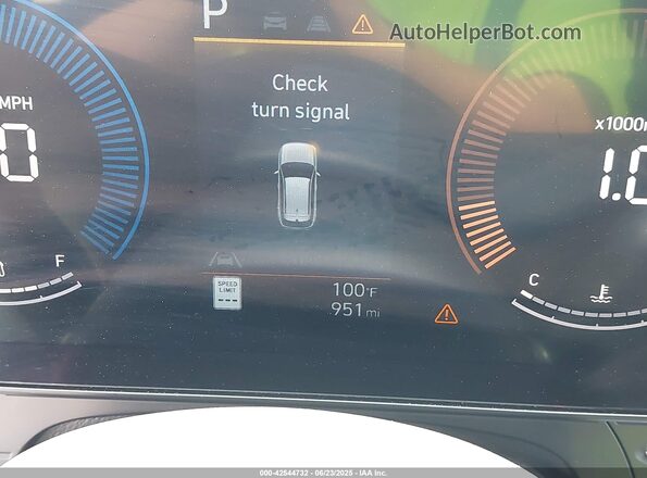 KM8HB3AB0SU262932 2025 HYUNDAI KONA Light Blue 