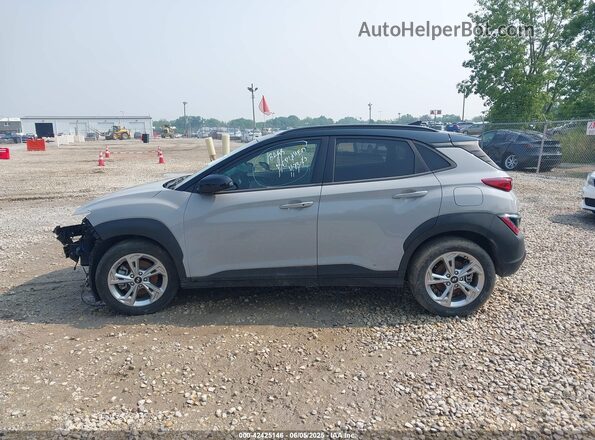 KM8K6CAB5PU997553 2023 HYUNDAI KONA Gray Widok wnętrza z tyłu