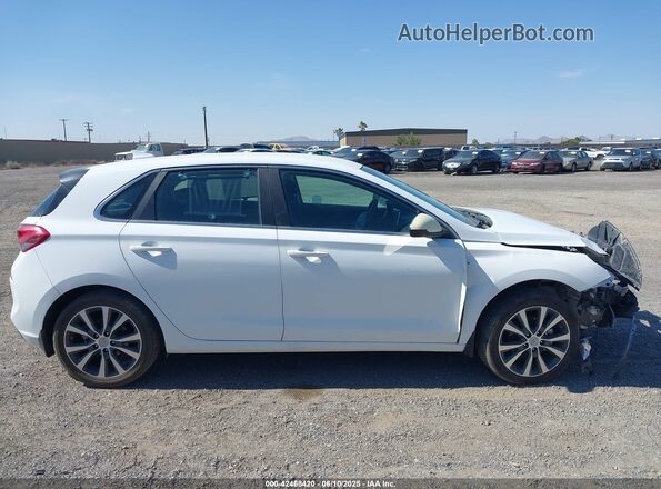 KMHH35LE4LU146134 2020 HYUNDAI ELANTRA GT White Vista interior trasera