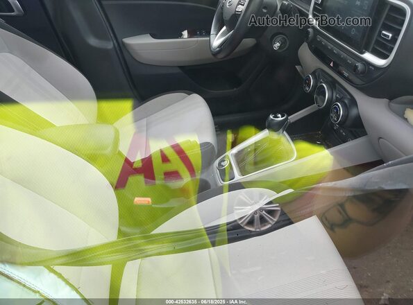 KMHRC8A33PU237232 2023 HYUNDAI VENUE Серый Вид салона спереди