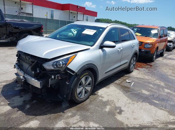 KNDCB3LCXM5469281 2021 KIA NIRO Silver Front left