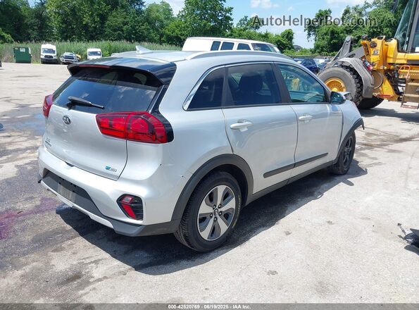 KNDCB3LCXM5469281 2021 KIA NIRO Silver Rear right