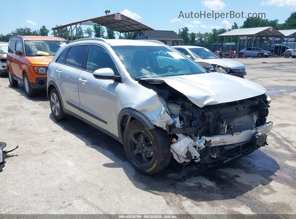 KNDCB3LCXM5469281 2021 KIA NIRO Silver Front right
