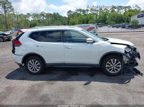 KNMAT2MT5HP564015 2017 NISSAN ROGUE White Widok wnętrza 360 stopni