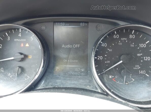 KNMAT2MT5HP564015 2017 NISSAN ROGUE White Widok tylnych siedzeń