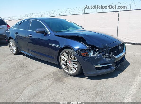 SAJWA1CE3GMV97203 2016 JAGUAR XJ Blue Vista frontal