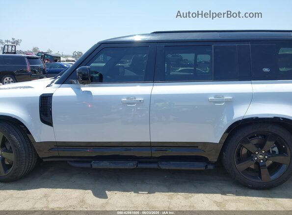 SALE27EU6P2202823 2023 LAND ROVER DEFENDER White Սալոնի հետևի տեսք