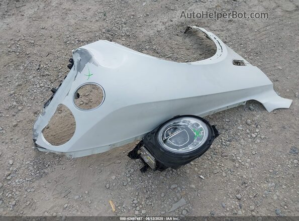 SJAAM2ZV2KC024581 2019 BENTLEY BENTAYGA White Widok zestawu wskaźników
