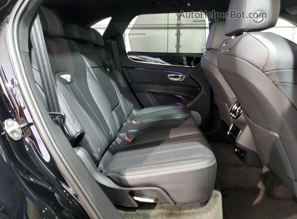 SJAAT2ZV8PC020500 2023 BENTLEY BENTAYGA Черный Вид задней части салона
