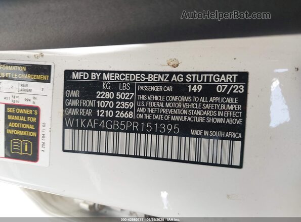 W1KAF4GB5PR151395 2023 MERCEDES-BENZ C-CLASS White Widok komory silnika