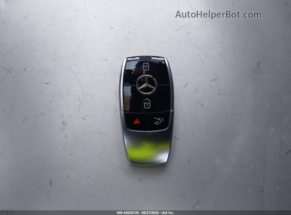 W1KZF8DB6NB083810 2022 MERCEDES-BENZ E-CLASS Черный Вид панели приборов