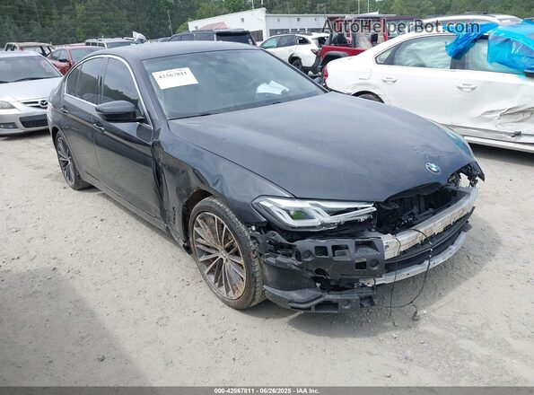 WBA13AG00MCF08285 2021 BMW 5 SERIES Черный Передняя правая четверть