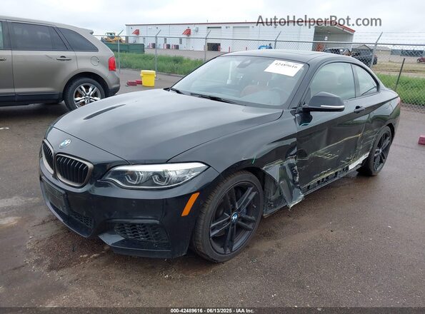 WBA2J7C04L7E50062 2020 BMW M2 Black წინა მარცხენა ხედი სამი მეოთხედიდან